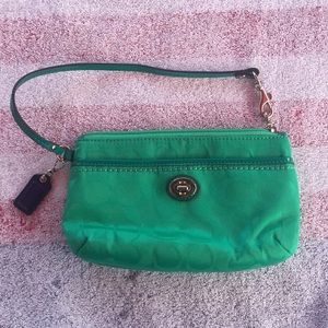 Coach Green clutch nwot
